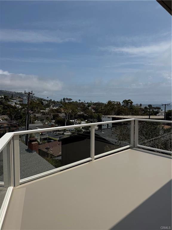 455 Hill St - Photo 2 of 5