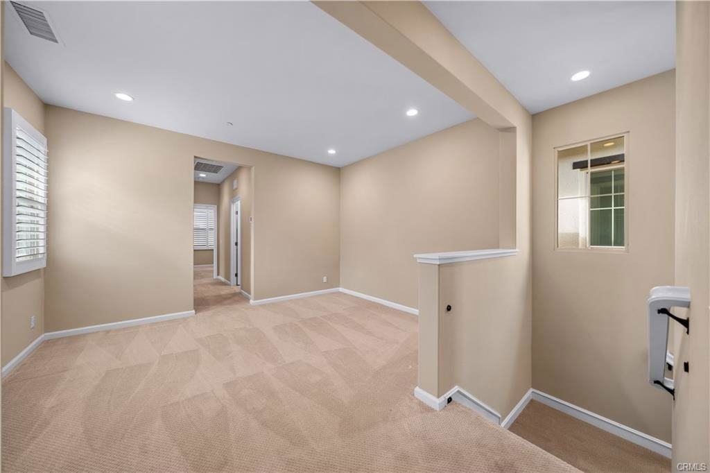 90 Jade Flower - Photo 3 of 8