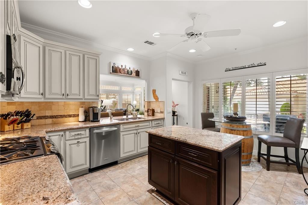 28930 Paseo Picasso - Photo 2 of 8