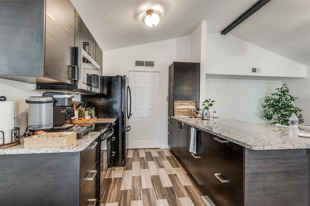 4448 Chapman St - Photo 6 of 12