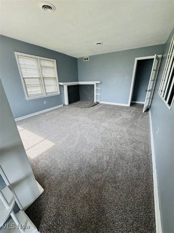 1020 W 19th St - Photo 5 of 9