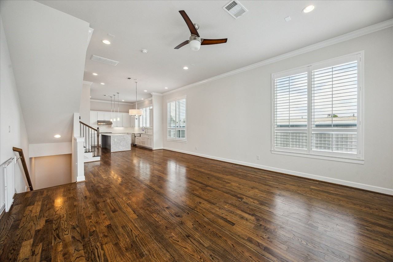 2013 Hickory St - Photo 5 of 25