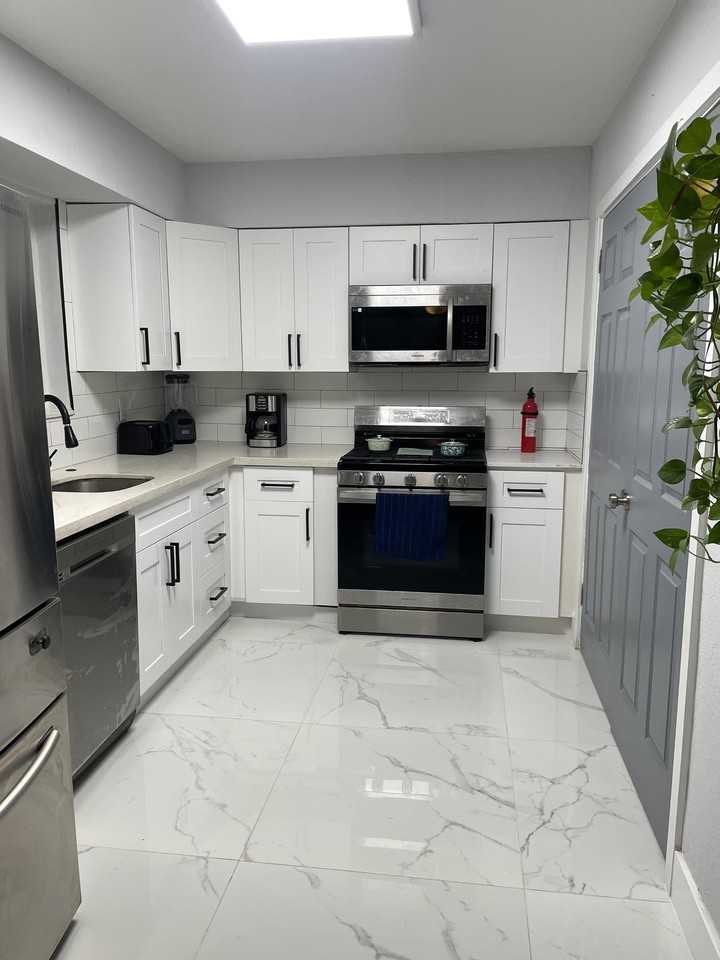 N 70th Way - Photo 3 of 6