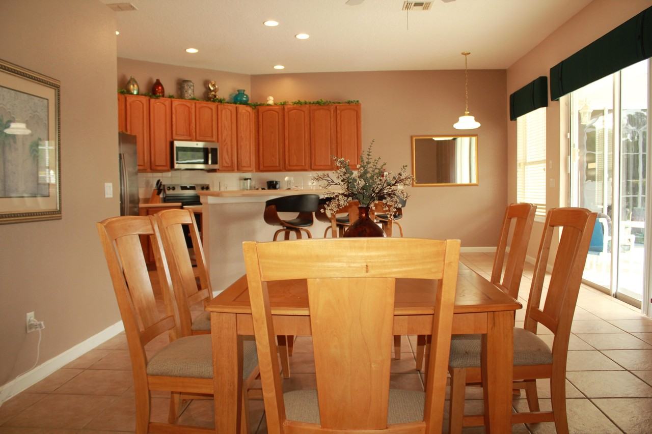 Prestwick Dr - Photo 7 of 36