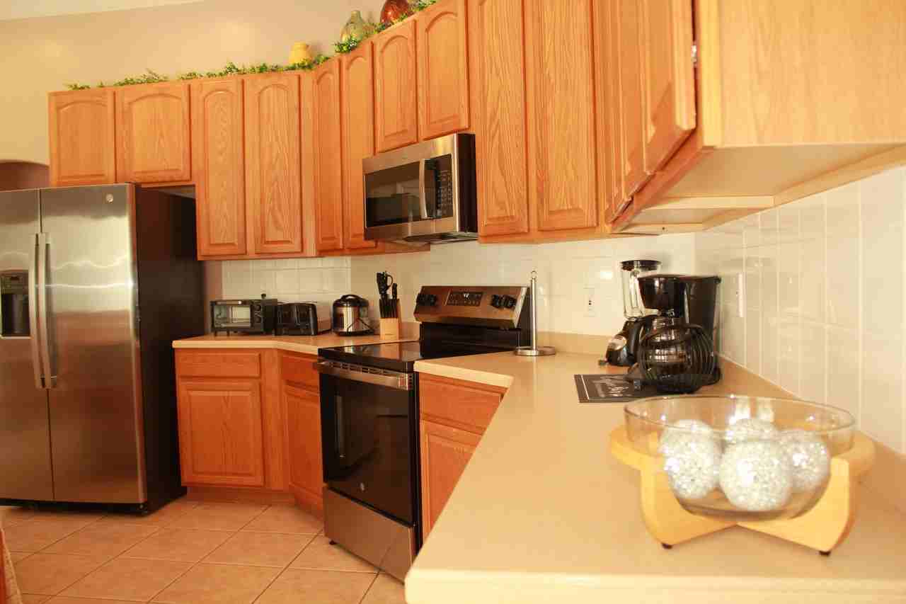 Prestwick Dr - Photo 7 of 37