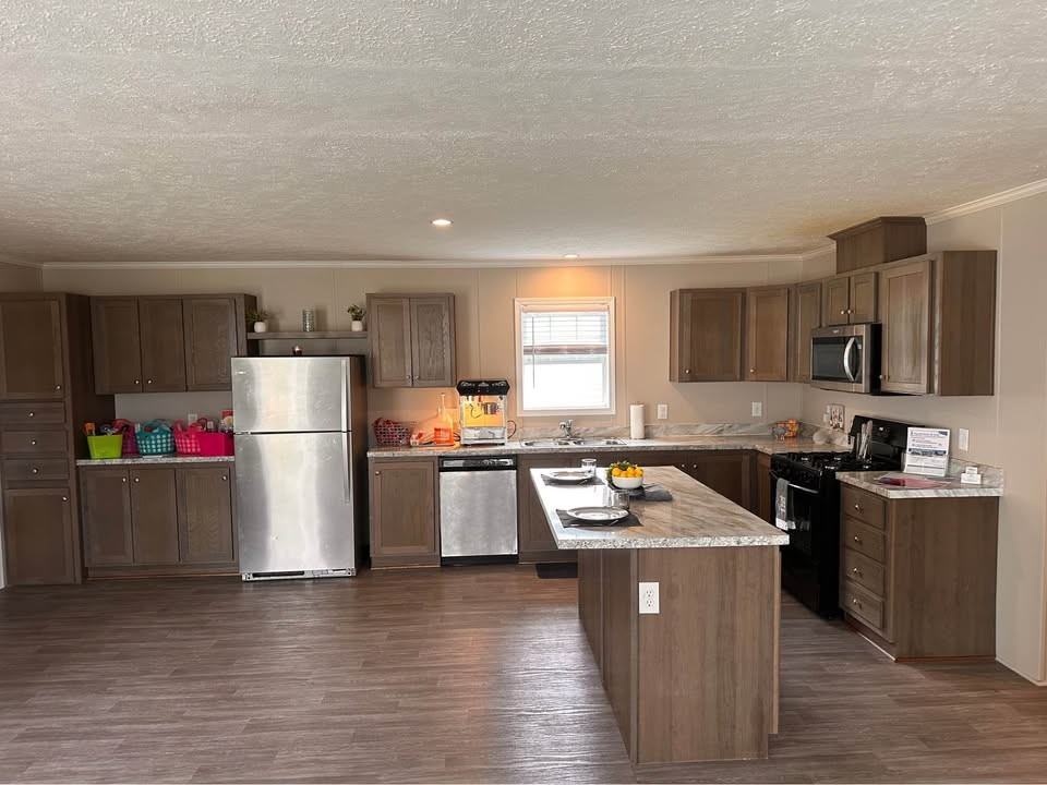 330 Mosswood Ln #330 - Photo 2 of 17