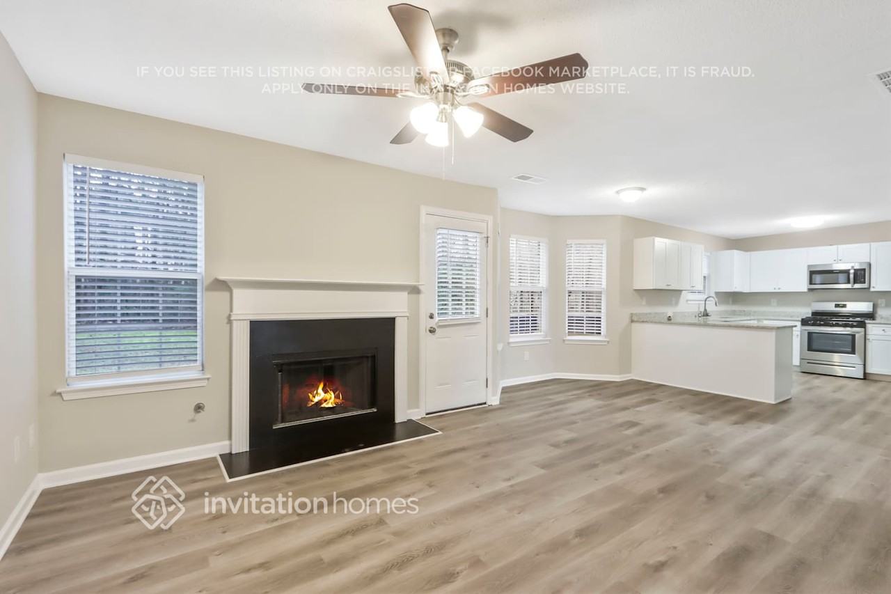 126 Bellington Dr - Photo 4 of 24