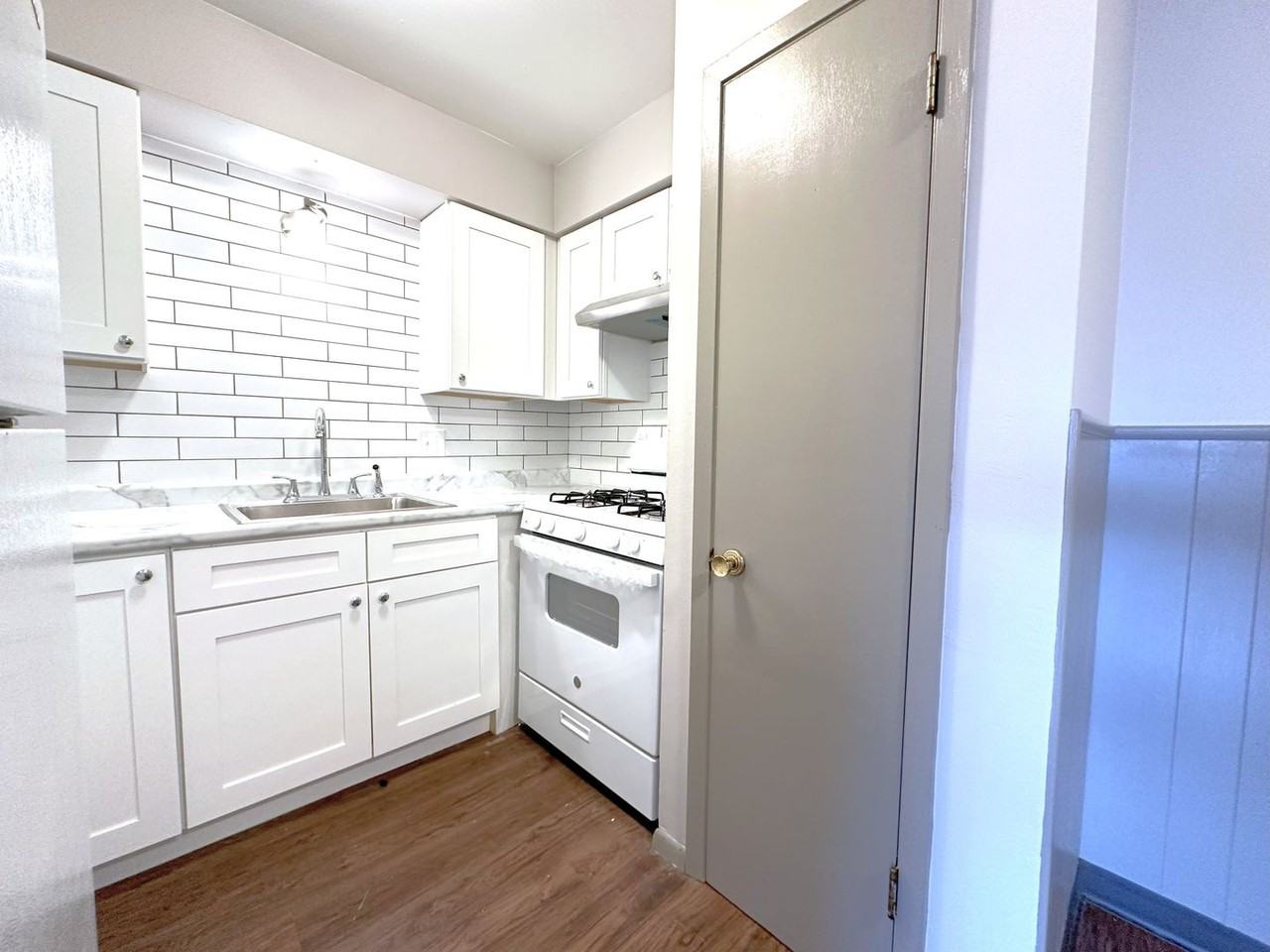 94th Homes - Photo 3 of 22