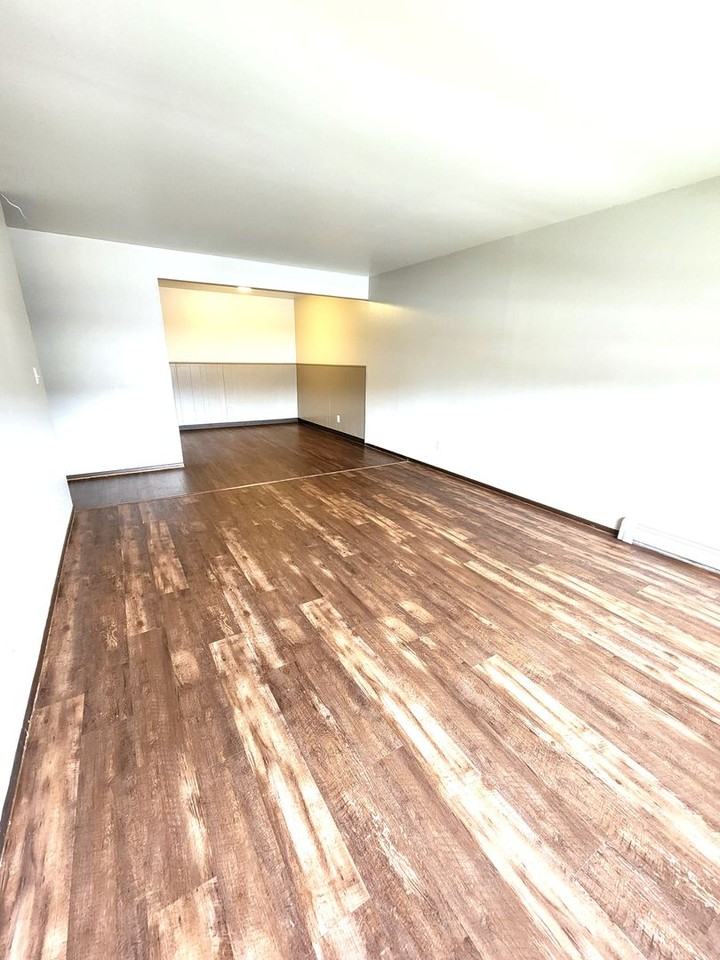 94th Homes - Photo 4 of 22