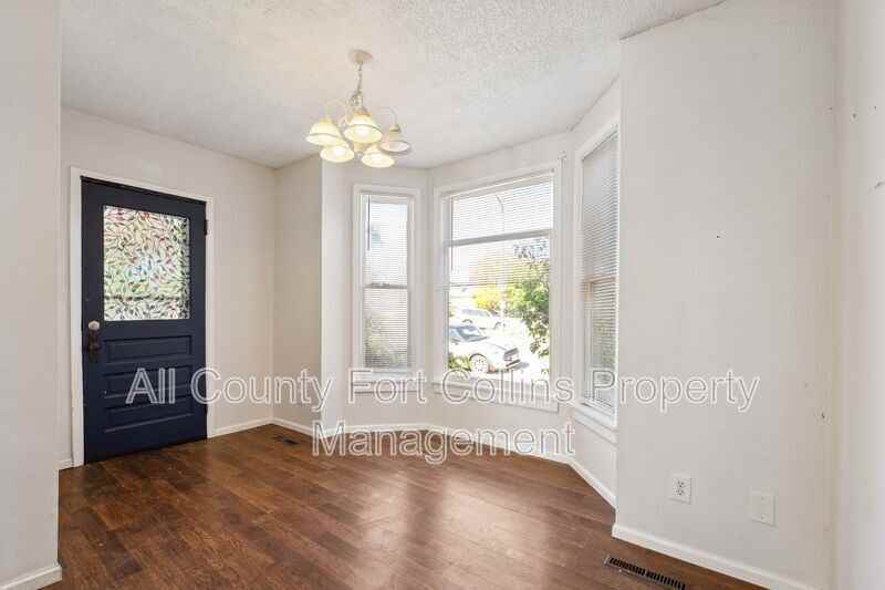 403 E 3rd St #403 - Photo 3 of 16