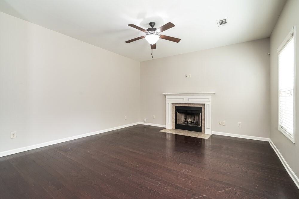 377 Cliffhaven Cir - Photo 4 of 17