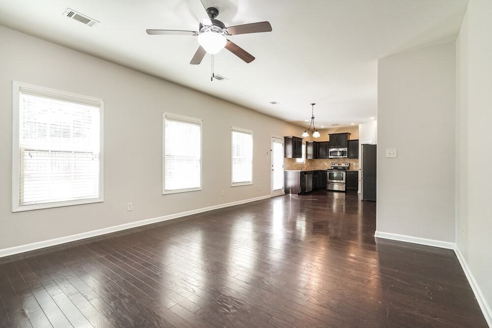 377 Cliffhaven Cir - Photo 5 of 17