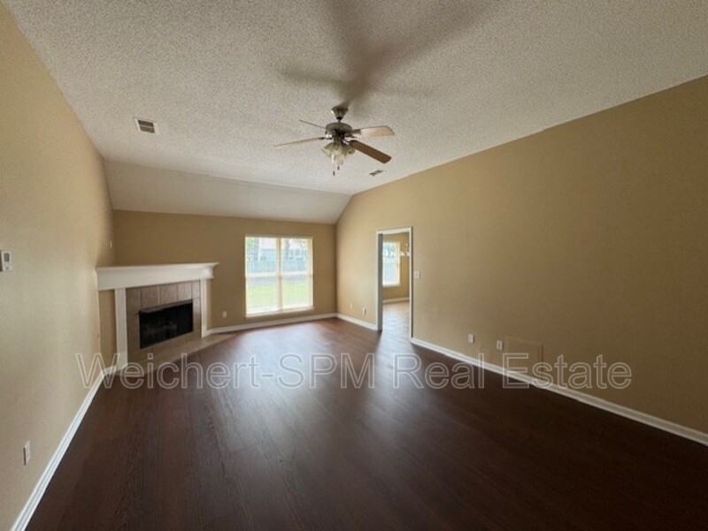22 Stockton Cv - Photo 2 of 15