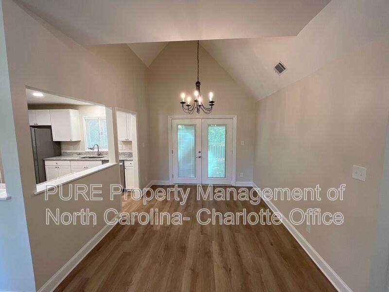 1226 Grace Meadow Dr - Photo 6 of 20