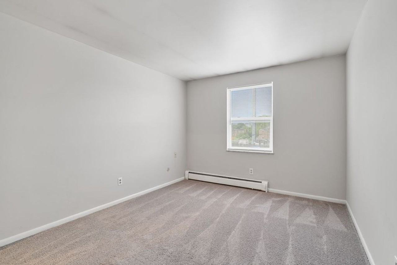 Flats of Clintonville - Photo 5 of 8