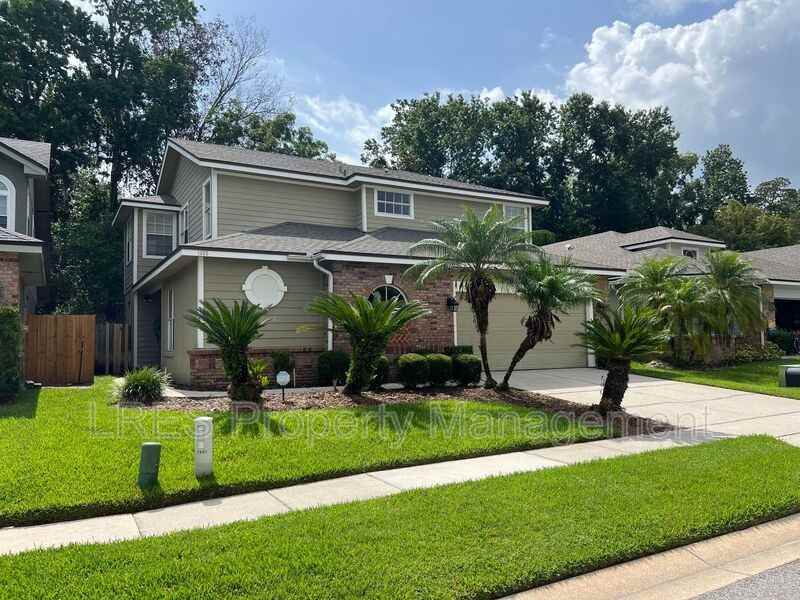 1605 Slash Pine Pl - Photo 3 of 35