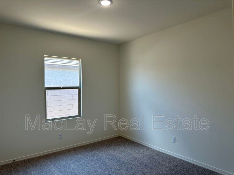 3897 E San Jose St - Photo 3 of 20
