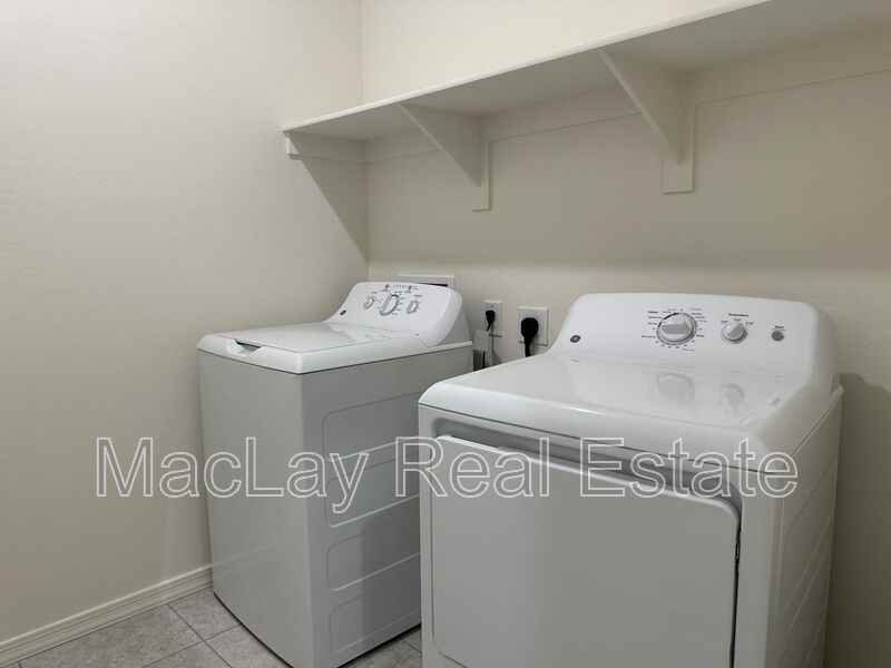 3897 E San Jose St - Photo 4 of 20