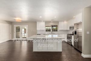 featured image of 417 E Rose Ln