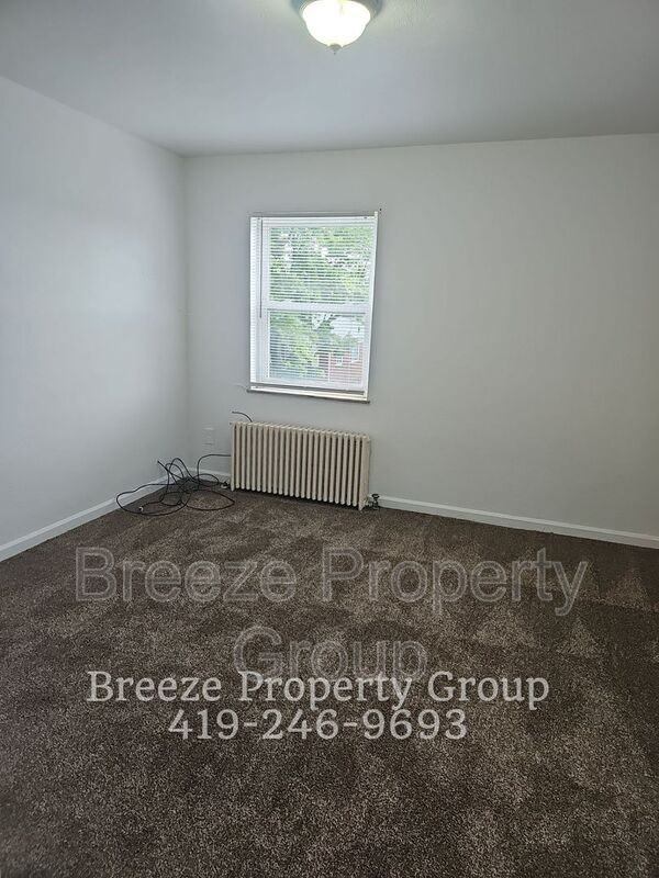 2445 W Bancroft St #2155-09 - Photo 4 of 7