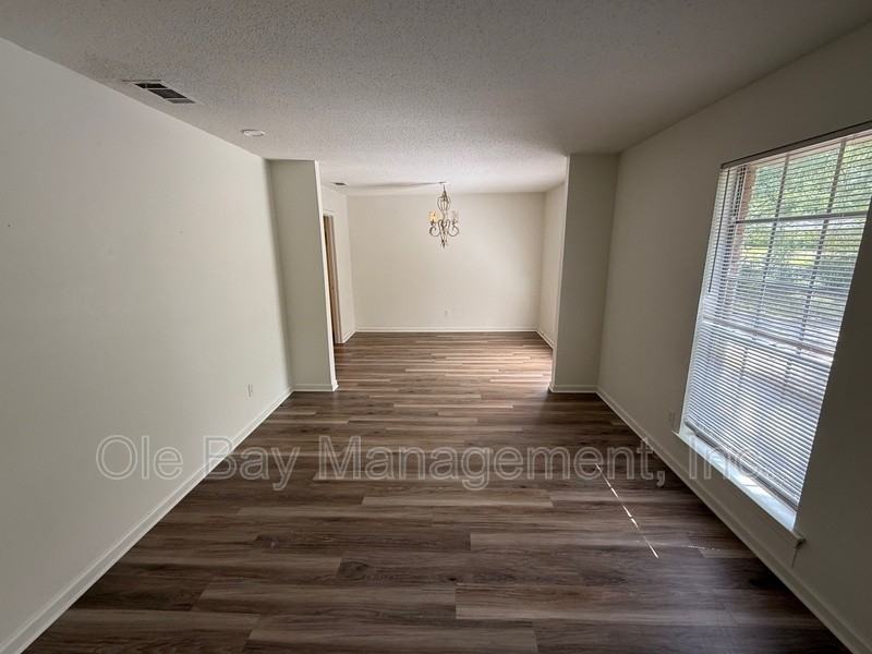 1704 Andover Blvd - Photo 3 of 10