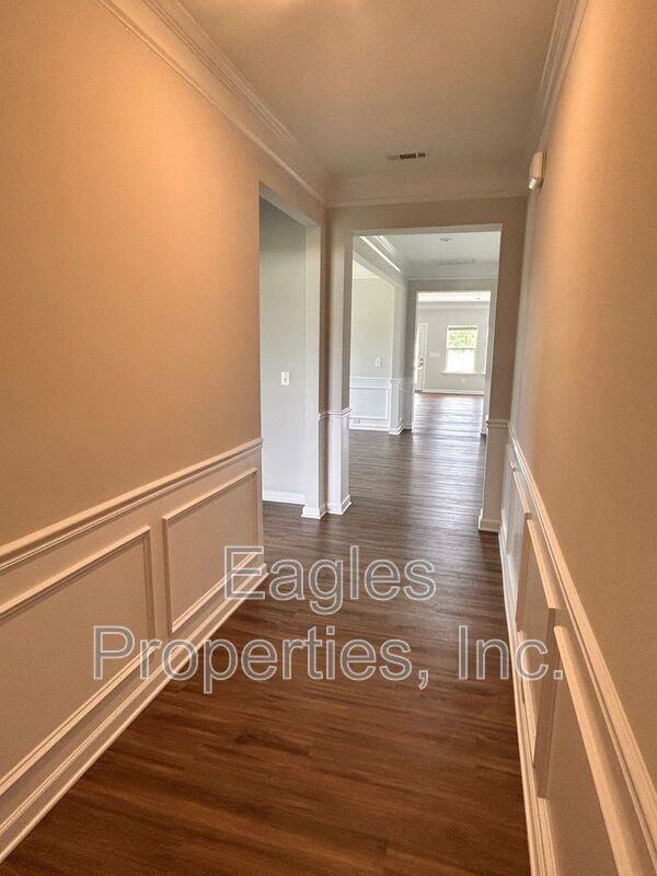 101 Duval Dr - Photo 3 of 22