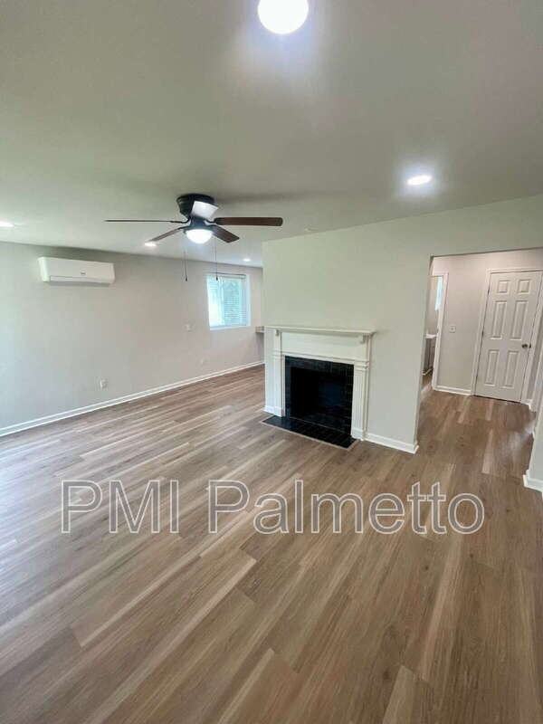 5316 Middleton St - Photo 3 of 25