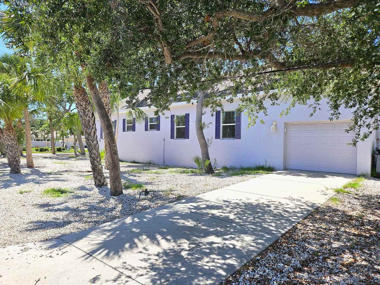 601 Sandy Nook St - Photo 2 of 29