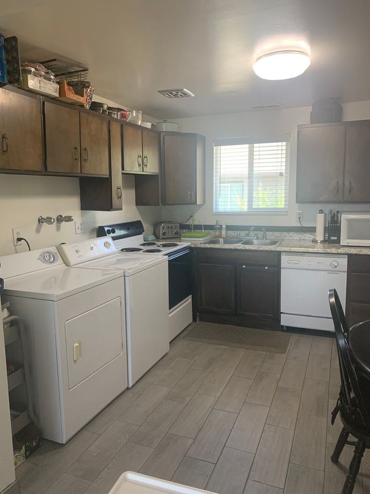 542 N 600 W #1 - Photo 7 of 8