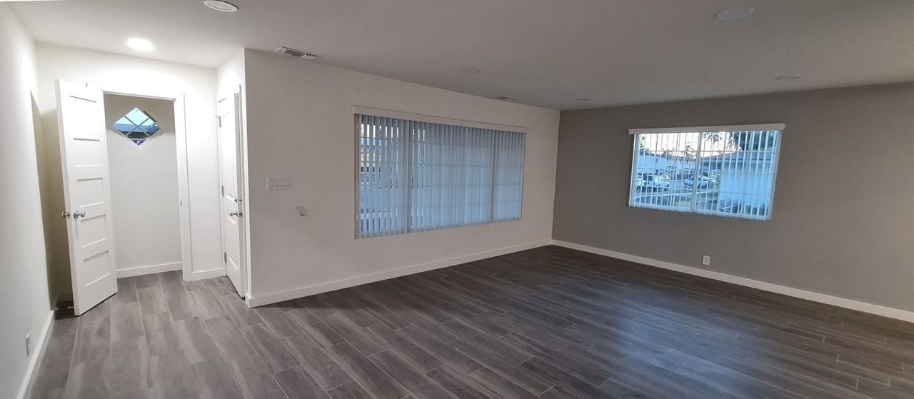 1433 W Almond Ave - Photo 3 of 22
