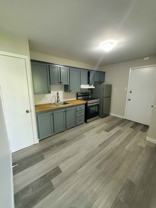 21 Mckenzie Ave #7 - Photo 1 of 1