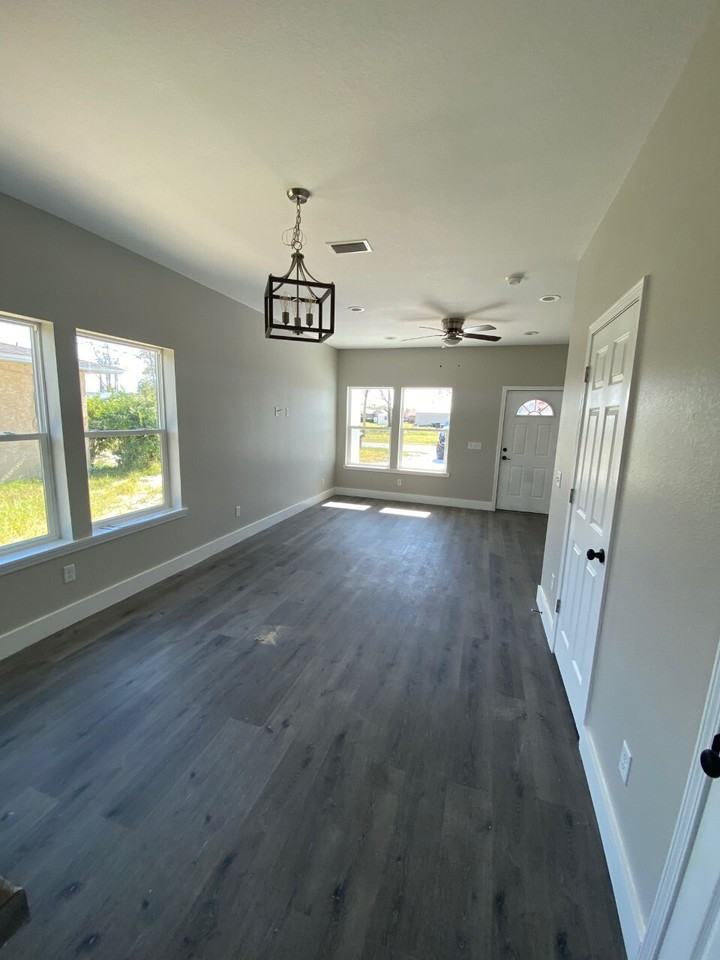 6317 Chipewa Street - Photo 2 of 9