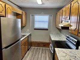 featured image of 408 W Avenue A