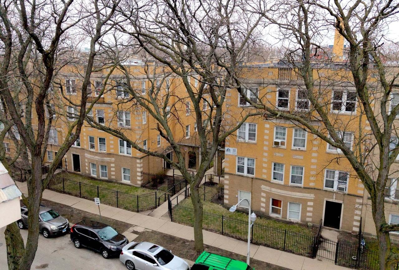 7416-7436 N Damen Ave - Photo 3 of 50