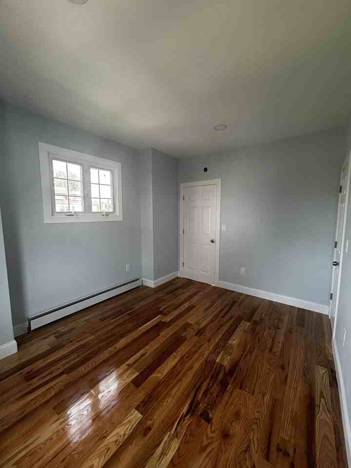 63 Hawthorne Avenue - Photo 2 of 16