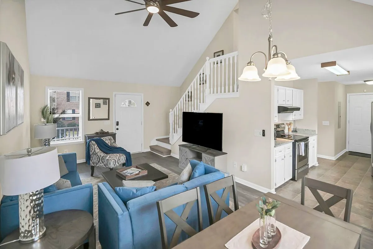 1316 King St - Photo 6 of 29