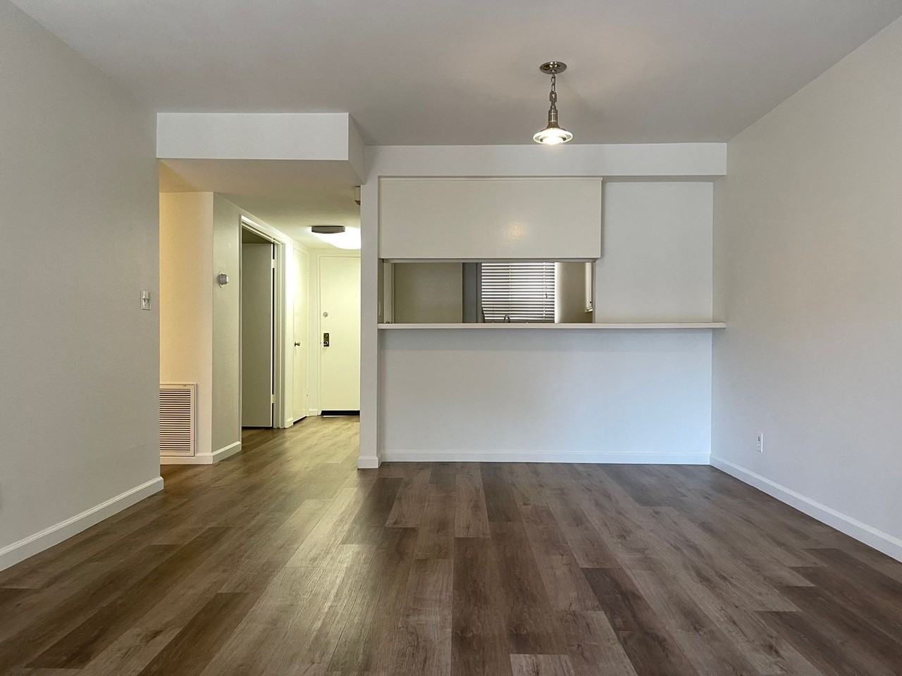 15215 Magnolia Blvd #118 - Photo 3 of 23
