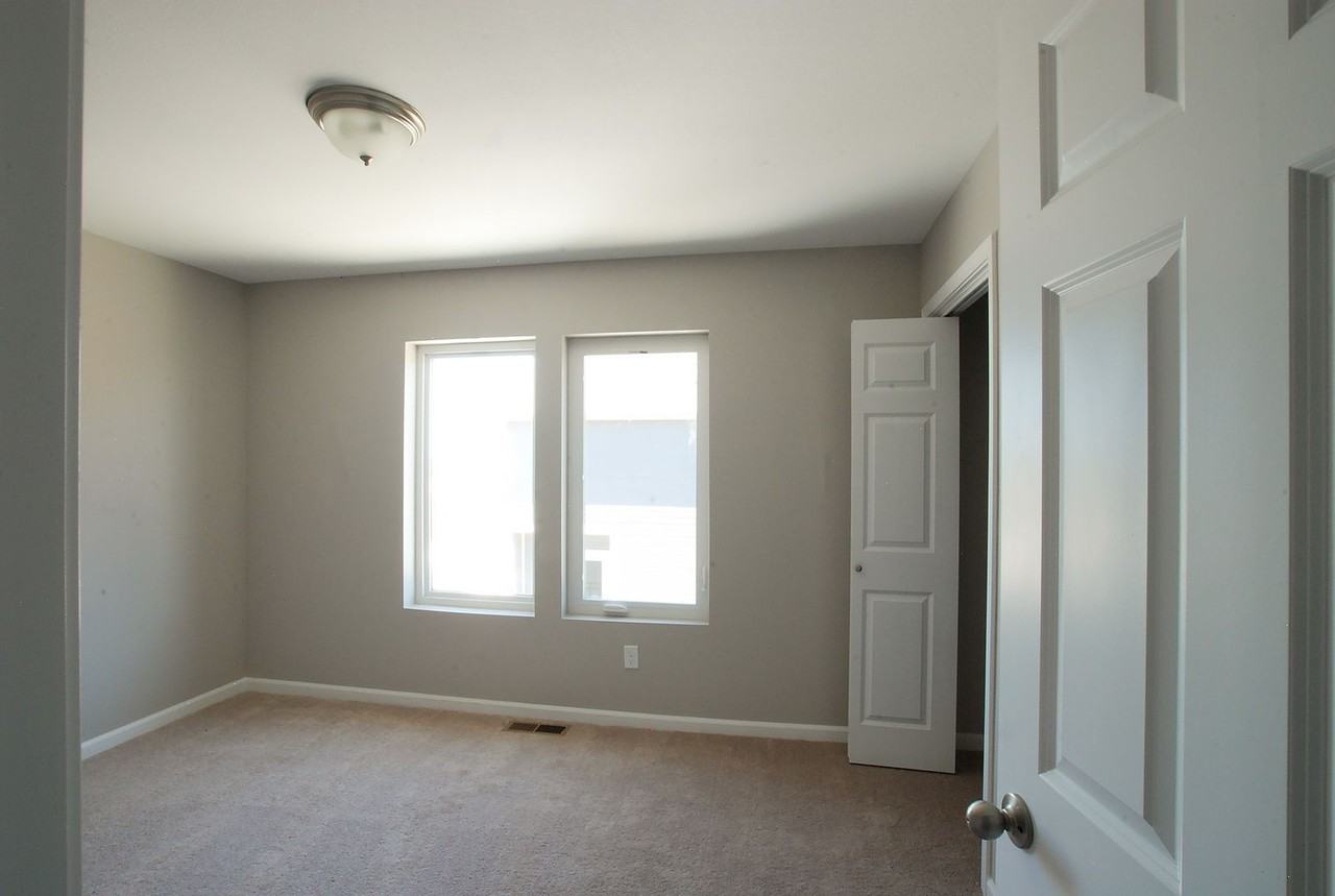 3163 Sullivan Loop - Photo 2 of 17
