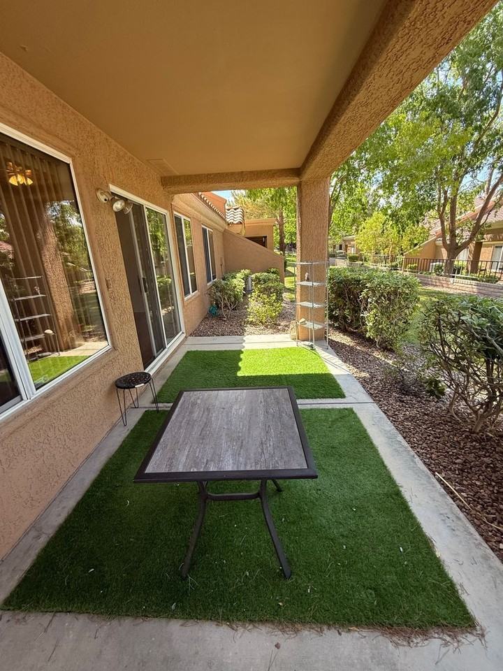 8524 Willowrich Dr - Photo 4 of 17