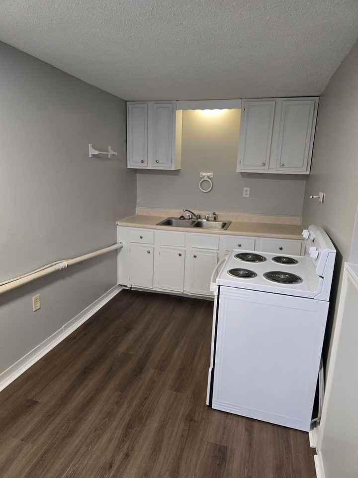 1519B E Washington St - Photo 2 of 5