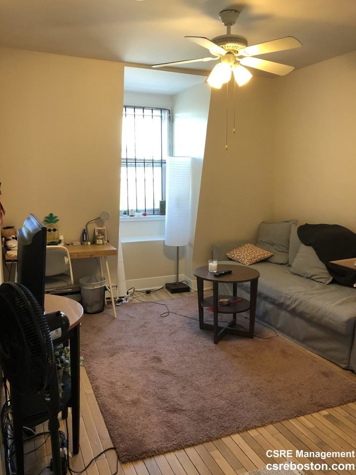 705 Massachusetts Ave #8 - Photo 7 of 14