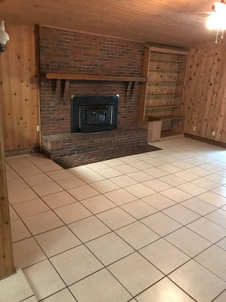 5521 Westview Ln - Photo 2 of 24