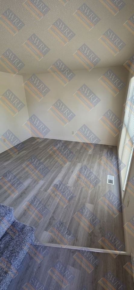 2028 Arthur Ave - Photo 2 of 11