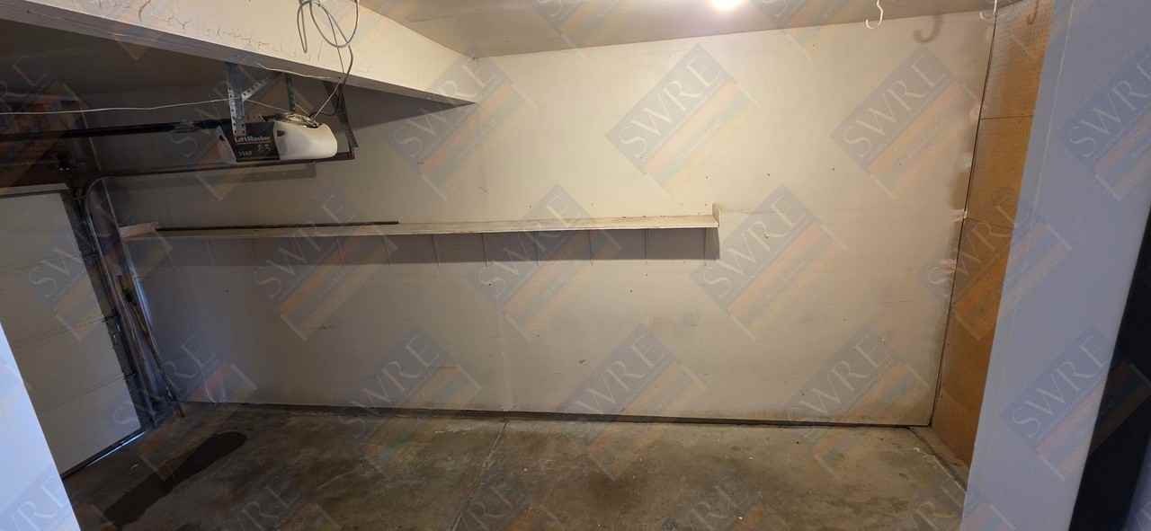 2028 Arthur Ave - Photo 5 of 11
