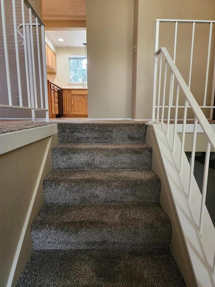 3372 S 290th St - Photo 2 of 21