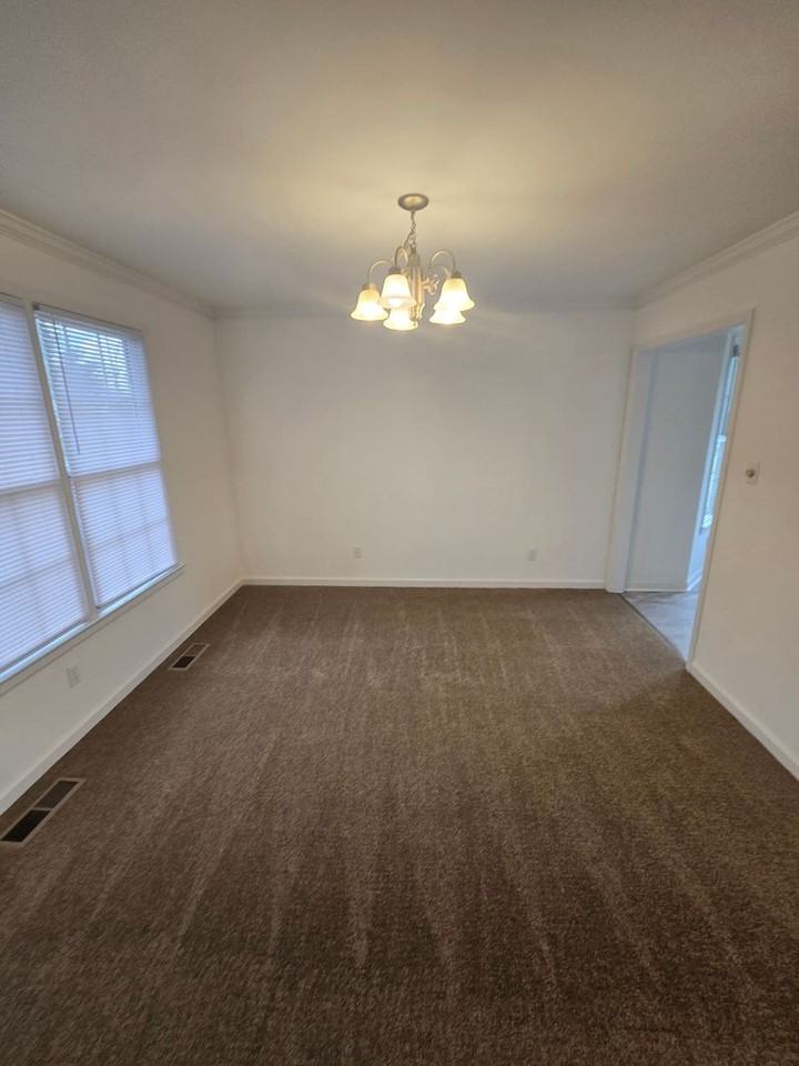 312 Shade Tree Dr - Photo 4 of 10