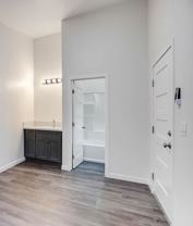 2143-2147 Everett Ave - Photo 1 of 1