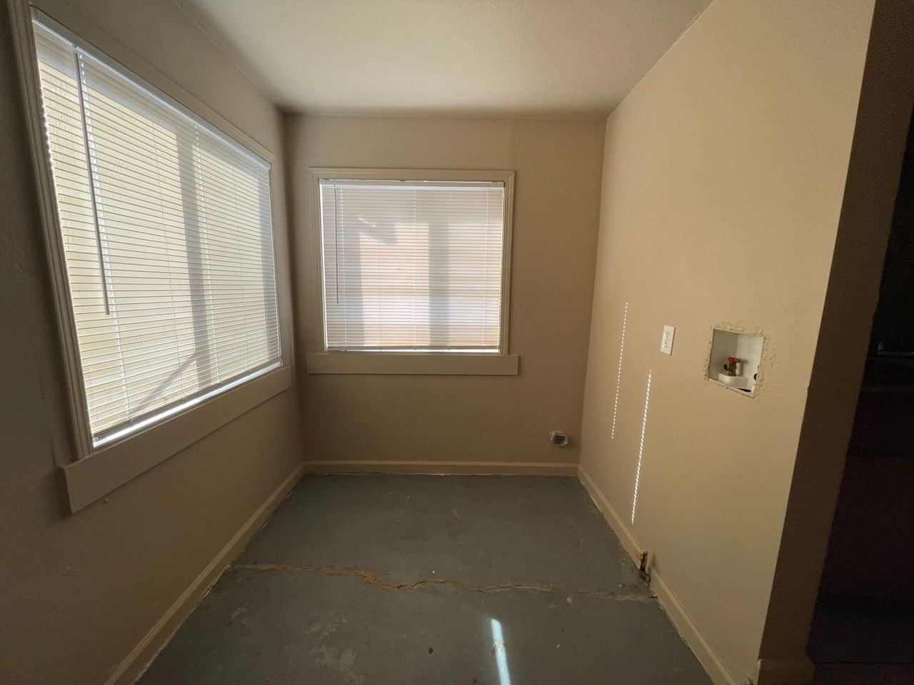 3620 Willow St #C - Photo 7 of 8