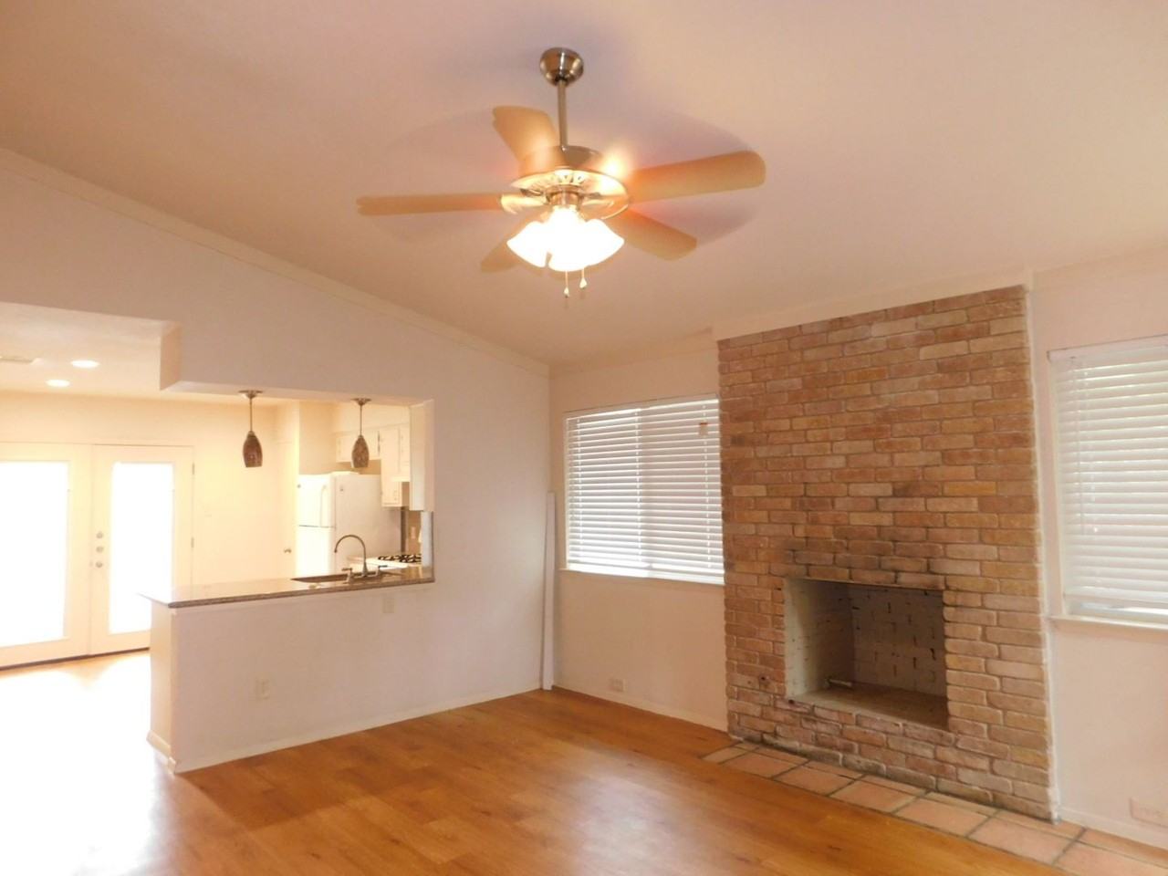 5403 W Gate Blvd - Photo 4 of 17