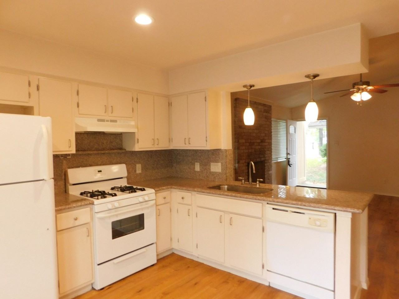 5403 W Gate Blvd - Photo 6 of 17